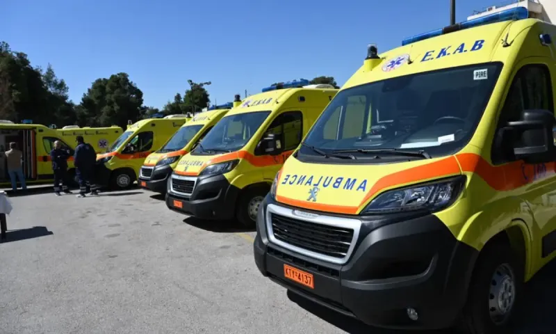 ΕΚΑΒ - Ασθενοφόρα: Αντί για «ευχαριστώ», απειλές με ΕΔΕ σε διασώστες που αγόρασαν από την τσέπη τους ανταλλακτικά!