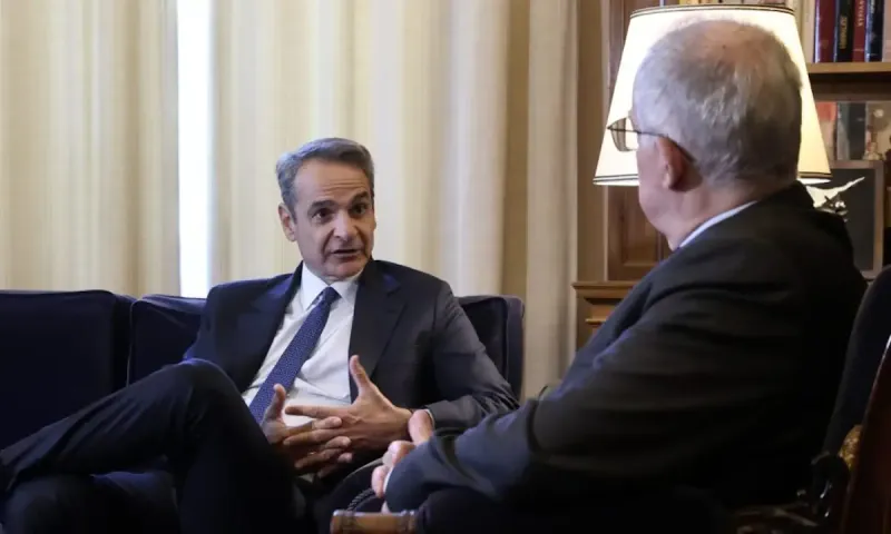 Κυριάκος Μητσοτάκης: Κάνει «πλάτες» 7 χρόνια στη λεηλασία των funds και τώρα εμφανίζεται ως προστάτης των δανειοληπτών
