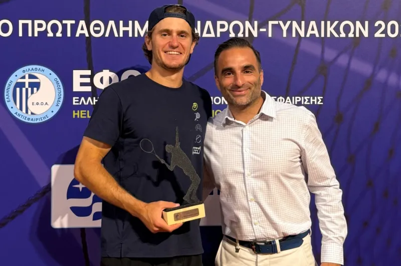 Τένις: Τέταρτος συνεχόμενος τίτλος για τον Ξυλά – Εντυπωσιακό «treble» για την Ασλανισβίλι