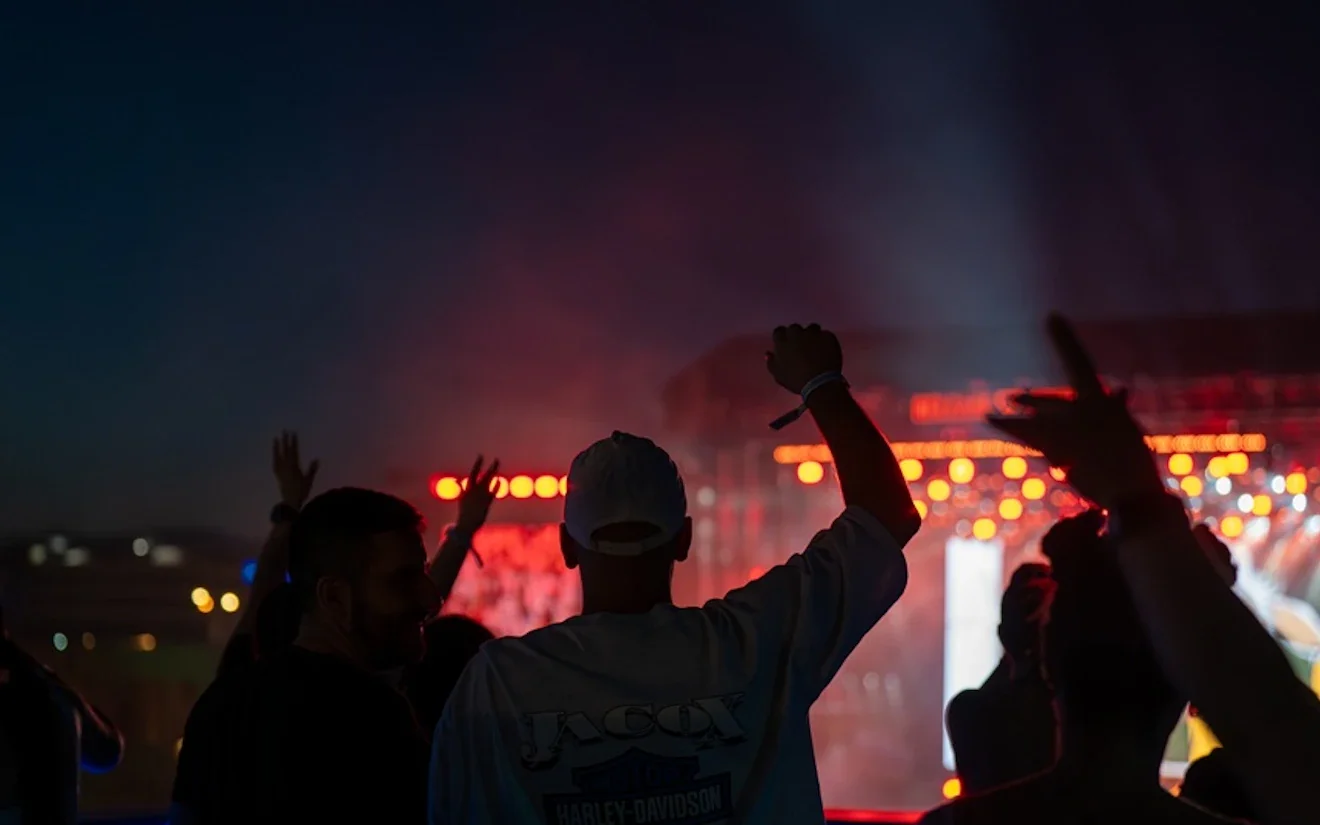 Η Allwyn στη βραδιά των Ημισκουμπρίων στο Release Athens Festival 2026 με δράσεις για το κοινό