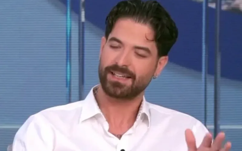 Ο Άρης Μουγκοπέτρος ένιωσε οτι υπάρχον άνθρωποι που χάρηκαν με αυτό που έπαθε (video)