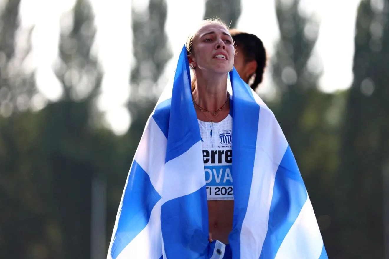 Η Ελένη Ιακωβάκη κατέκτησε το χρυσό μετάλλιο στα 400 μέτρα του Ευρωπαϊκού Πρωταθλήματος Κ18, πραγματοποιώντας μια ιστορική κούρσα με νέο εντυπωσιακό ρεκόρ.