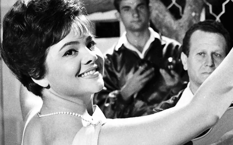 Μαίρη Λίντα: Κάτι παραπάνω από super star – Η φωνή μιας Ελλάδας που δεν θα ξαναγυρίσει