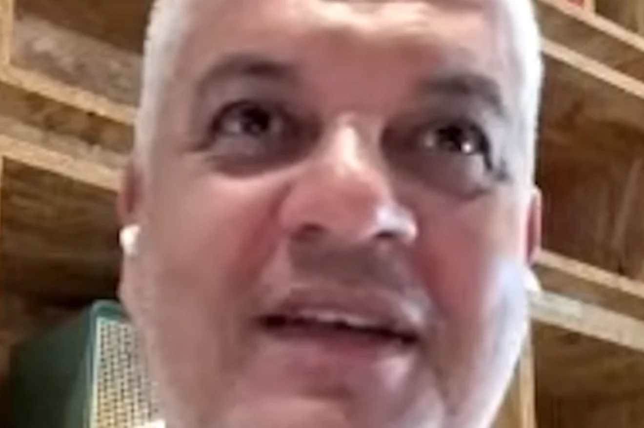 Βασίλης Παπαθεοδώρου