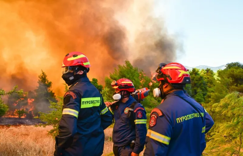 Κεφαλονιά: Άγγλοι τουρίστες πλήρωσαν τα νερά πυροσβεστών – Ντροπή για το «επιτελικό κράτος»