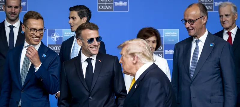 Μακρόν: Η G7 ρίχνει έως 100 εκατ. βαρέλια πετρελαίου και ντίζελ στην αγορά