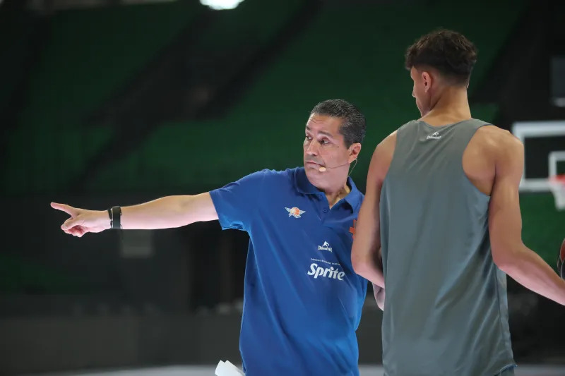 Σφαιρόπουλος: Πρώτος για την Αρμάνι – Τρία ματς σε πέντε μέρες για τον Ποέτα