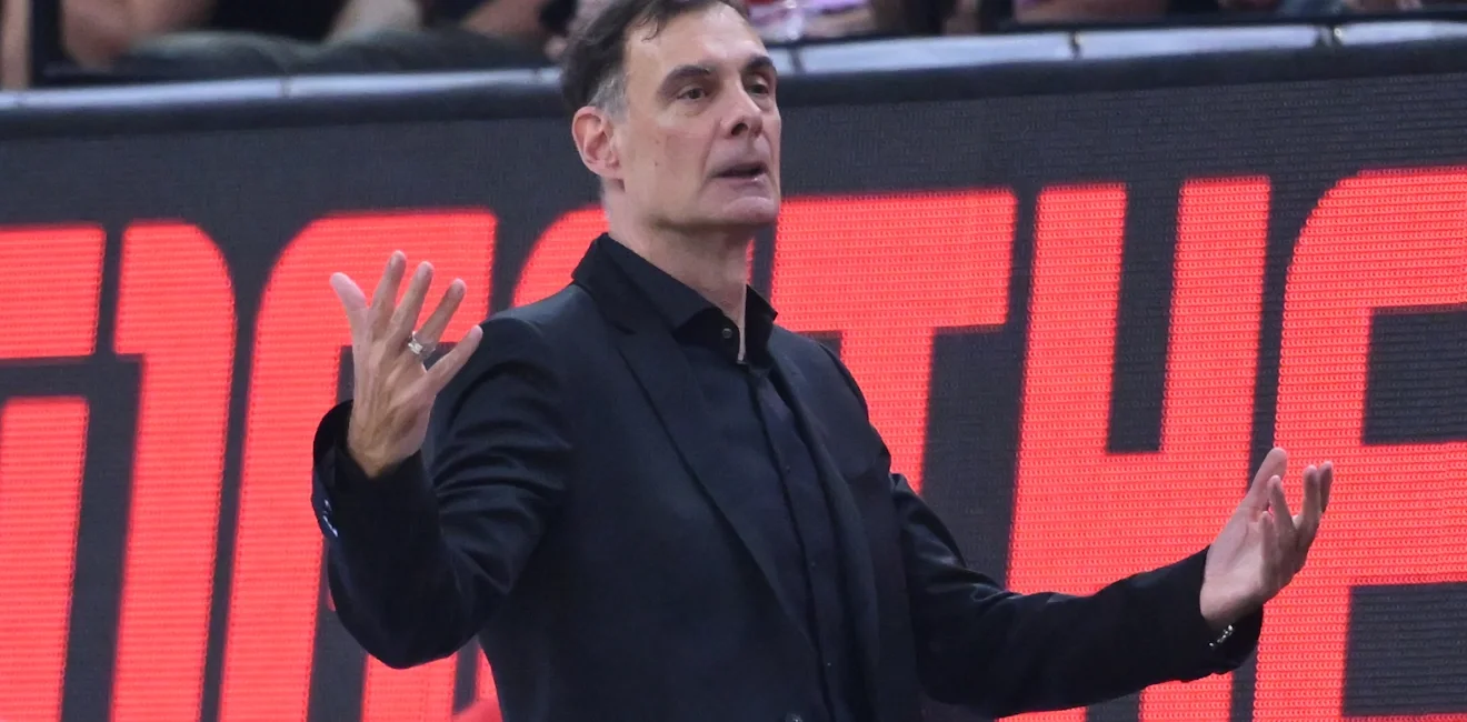 Ο Γιώργος Μπαρτζώκας απέναντι στην Εφές / Φωτογραφία: Intime