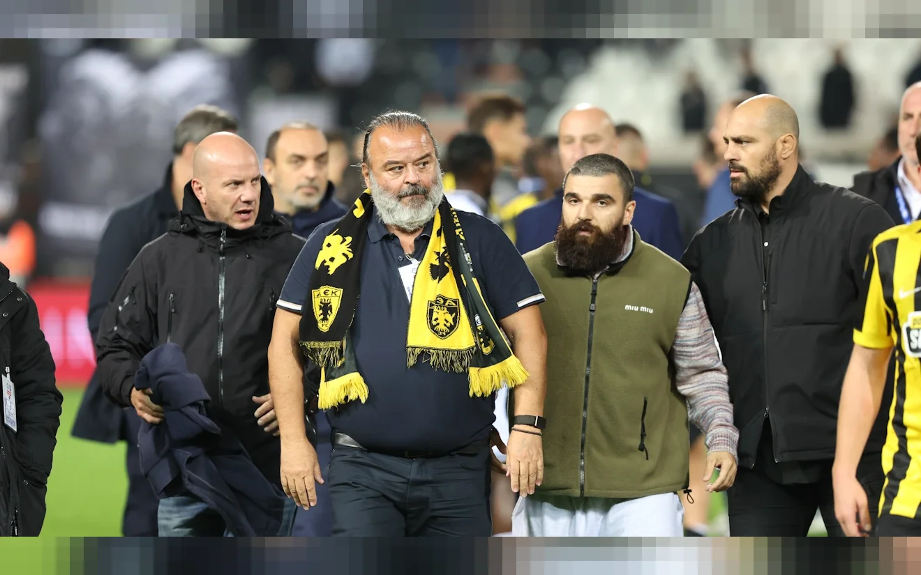 Ηλιόπουλος και Σαββίδης μετά το τέλος της αναμέτρησης των ομάδων τους στη Θεσσαλονίκη / Φωτογραφία: Intime