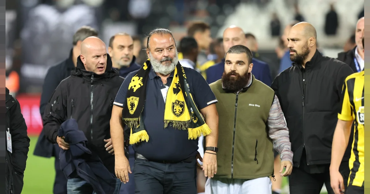 ΠΑΟΚ - ΑΕΚ: Ένταση Ηλιόπουλου με Σαββίδη | Αθλητικά στο PlusTV.gr