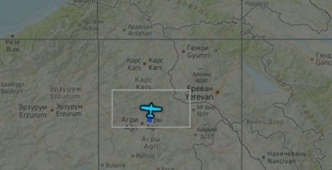 Τουρκία: Τα τουρκικά drone Bayraktar TB2 παρακολουθούν συνεχώς τη δραστηριότητα στα σύνορα με την Αρμενία.