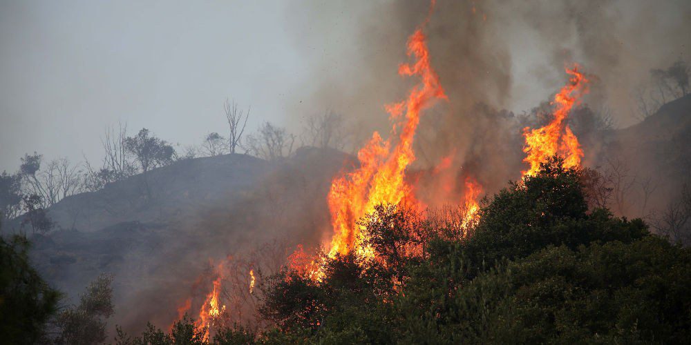 Κρήτη: Σε εξέλιξη δύο πυρκαγιές στο νομό Λασιθίου