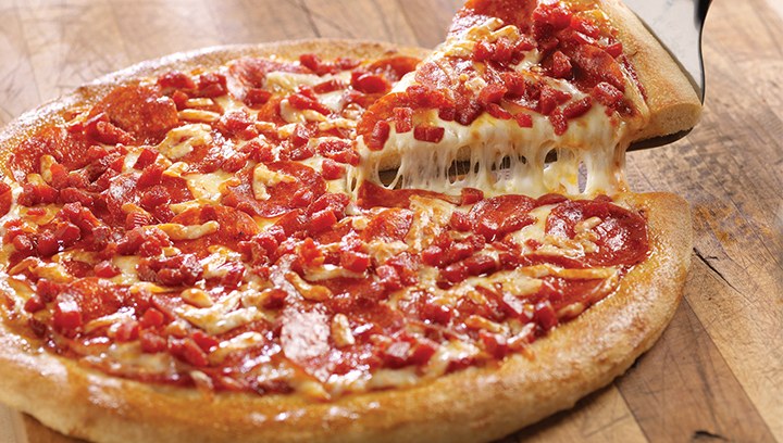 Τι θα γινόταν αν τρώγαμε πίτσα κάθε μέρα για έναν χρόνo; (vid)