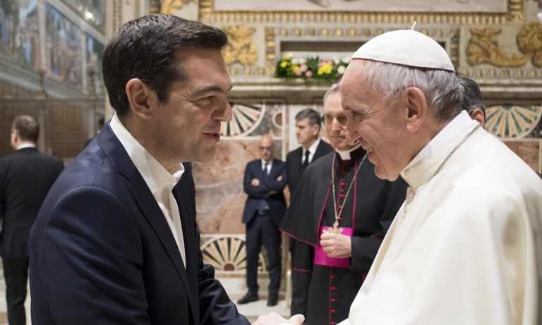 Πάπας για Τσίπρα: «Αξίζει το βραβείο Νόμπελ»