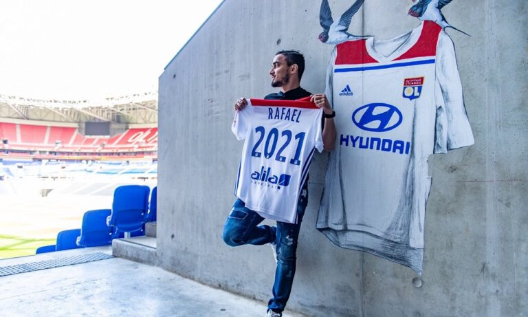 Λιόν: Έμεινε στην ομάδα ως το 2021 ο Ράφαελ