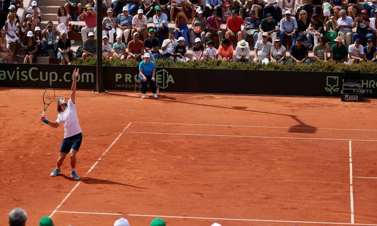 Davis Cup: Νίκη ανόδου πέτυχε ο Τσιτσιπάς
