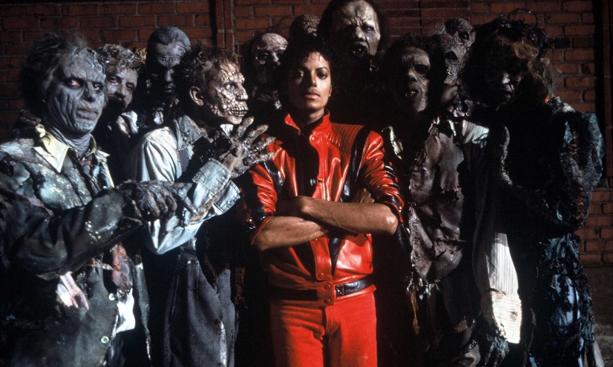Το «Thriller» του Μάικλ Τζάκσον γράφει ιστορία με 8 βραβεία Γκράμι (vid)