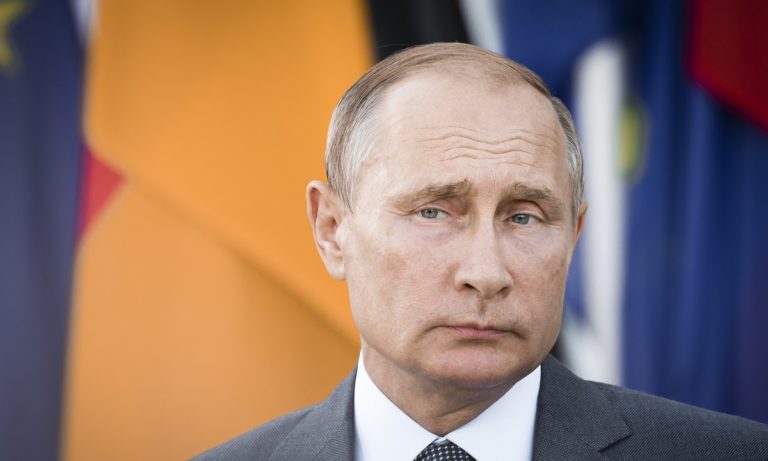 Πούτιν: «Δεν χρειάζεται να κάνει το τεστ για κορονοϊό»