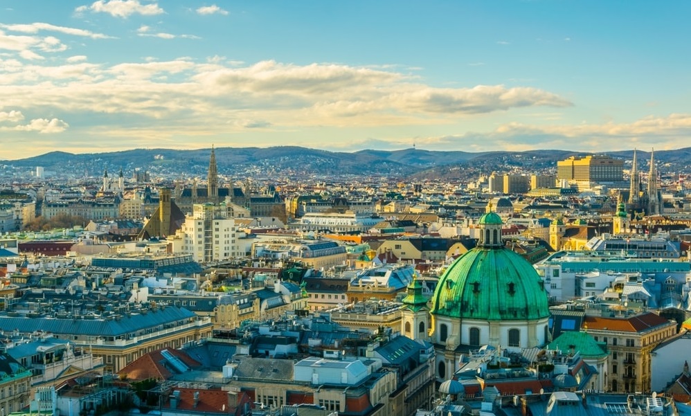 Κορονοϊός: «Λουκέτο» στην Τσεχία για ένα μήνα - Σε «καραντίνα» και η Αυστρία