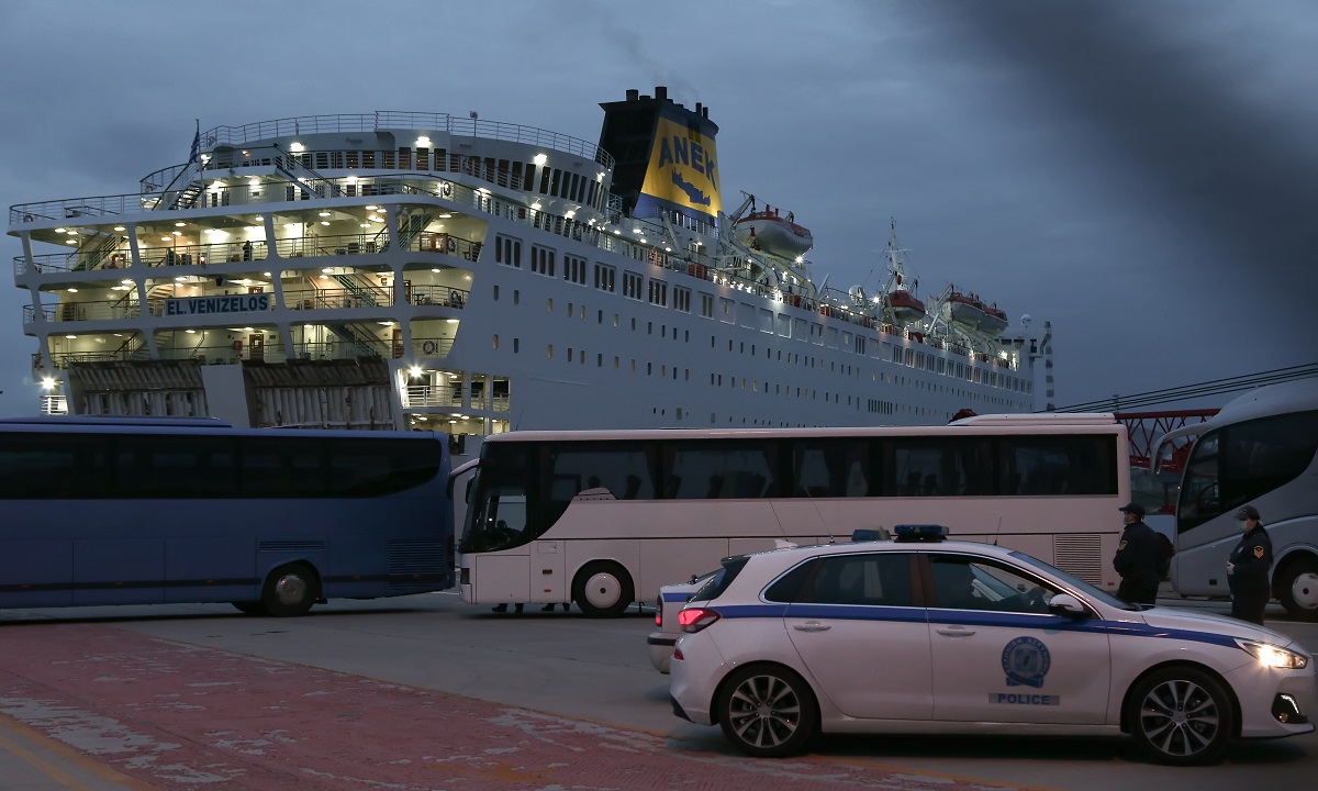 Κορονοϊός: Σε 5 ξενοδοχεία της Αττικής 230 επιβαίνοντες του πλοίου «Ελ.Βενιζέλος»