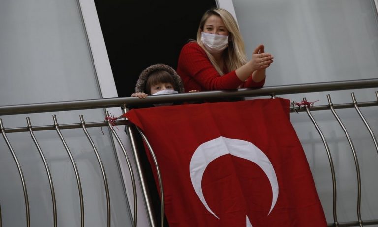Κορονοϊός – Τουρκία: Μπαίνει σε νέα καραντίνα για τέσσερις ημέρες