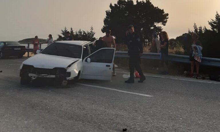 Ανάβυσσος: Νέο σοβαρό τροχαίο στην Αθηνών-Σουνίου με έναν τραυματία (pics)