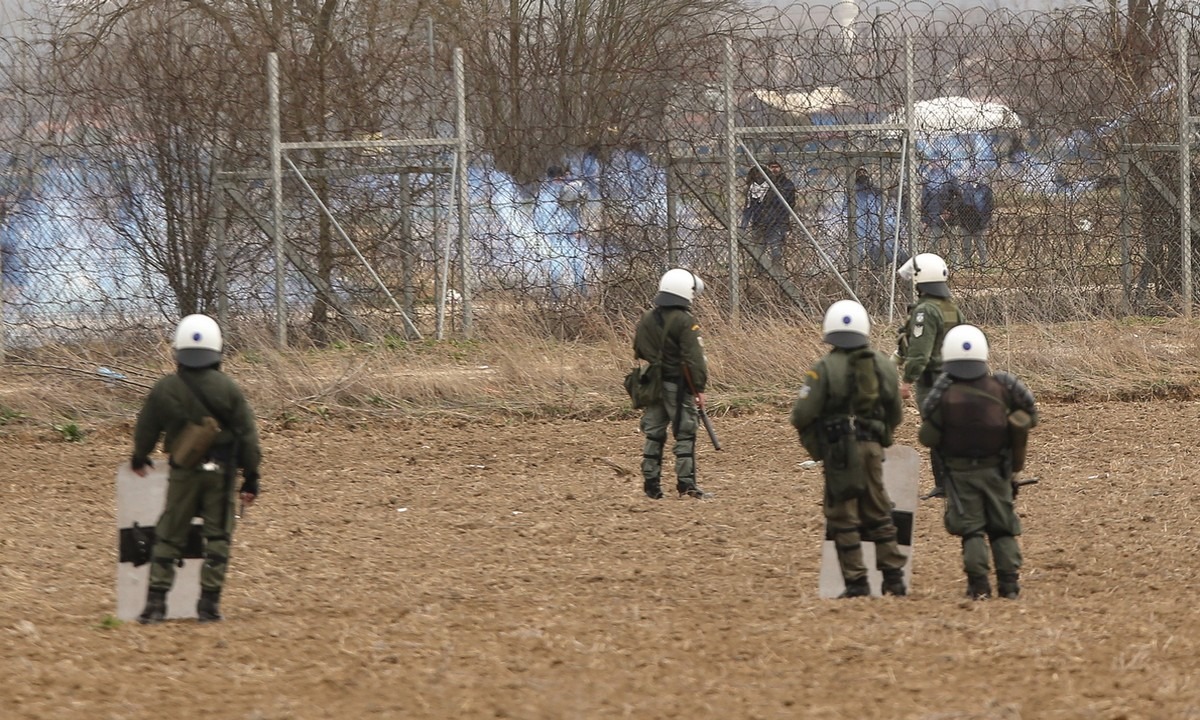 Έβρος: Ενισχύονται οι αστυνομικές δυνάμεις στα σύνορα