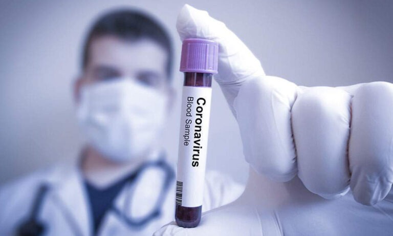 Μαγιορκίνης: Αισιόδοξο μήνυμα για εμβόλιο COVID-19