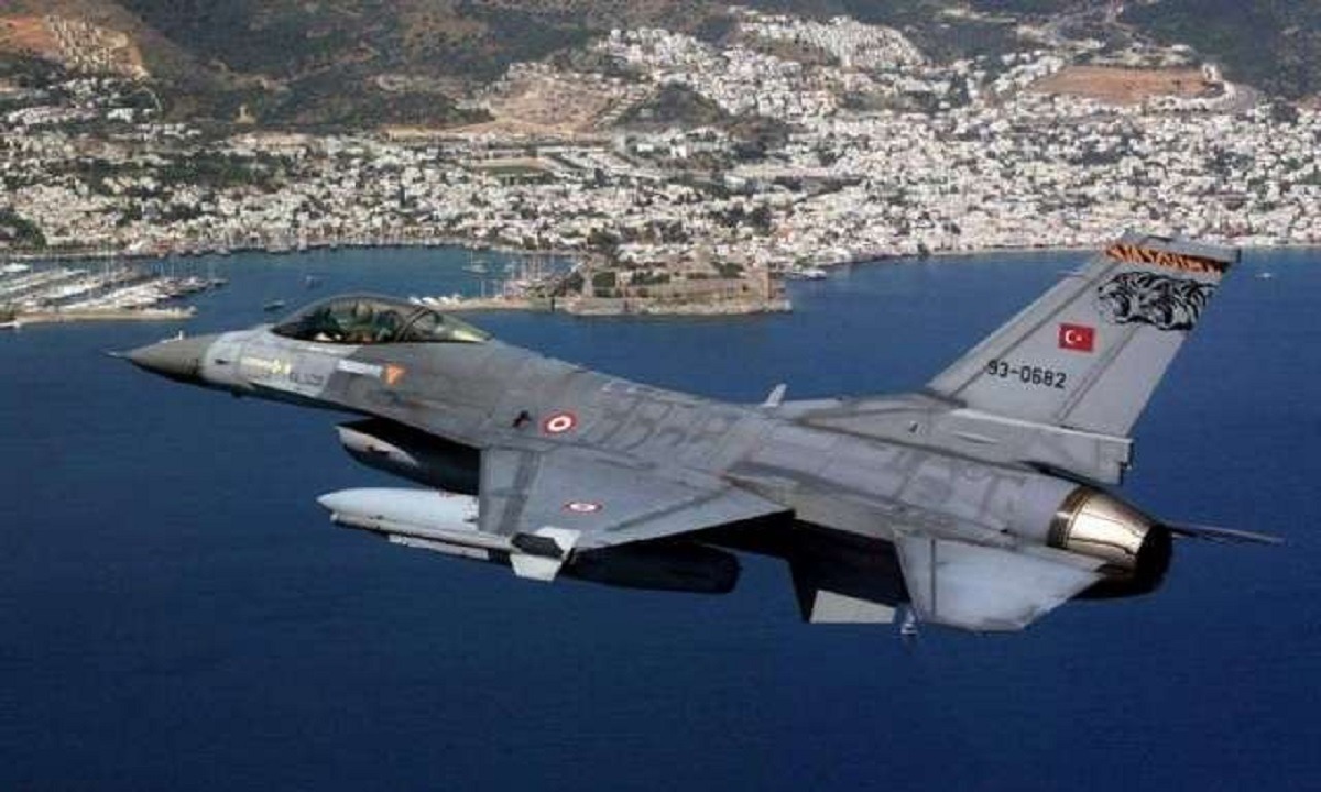 Oruc Reis: 42 παραβιάσεις από τουρκικά ελικόπτερα για να βρουν τα ελληνικά υποβρύχια