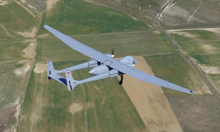 Toυρκικά drones: Πέταξε 28 ώρες το Aksungur με 12 κατευθυνόμενες βόμβες