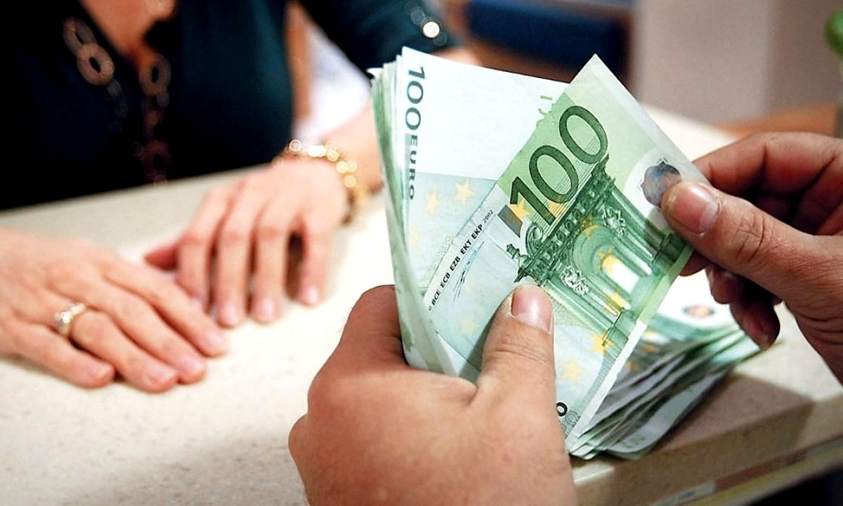 Επίδομα 800 ευρώ: Άνοιξε η ΕΡΓΑΝΗ για τις αναστολές Νοεμβρίου