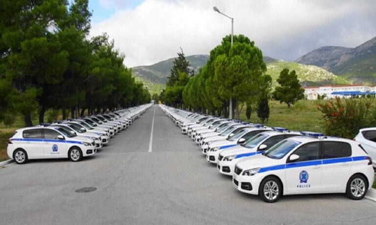 Tα 370 νέα Peugeot 308 στην ελληνική Αστυνομία έκαναν χαμό στο Twitter
