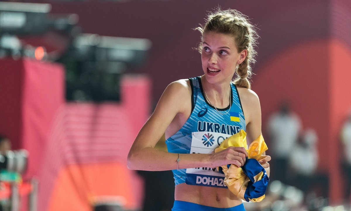 Η Γιαρολάβα Μάχουτσικ άρχισε να βρίσκει το ρυθμό της και στη διάρκεια του ουκρανικού πρωταθλήματος στο Λουτσκ "πέταξε" στα 2,00μ. στο ύψος.