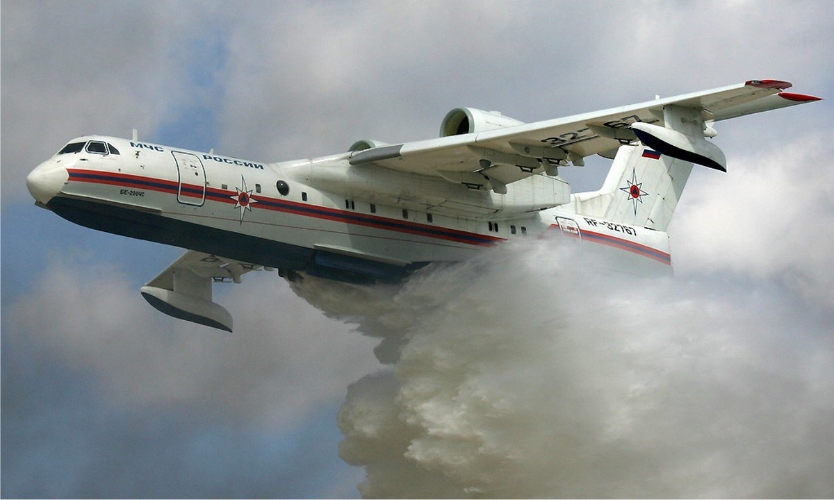 To Beriev Be-200ES ολοκλήρωσε με επιτυχία την αποστολή του στην Ελλάδα και επέστρεψε στη Ρωσία.