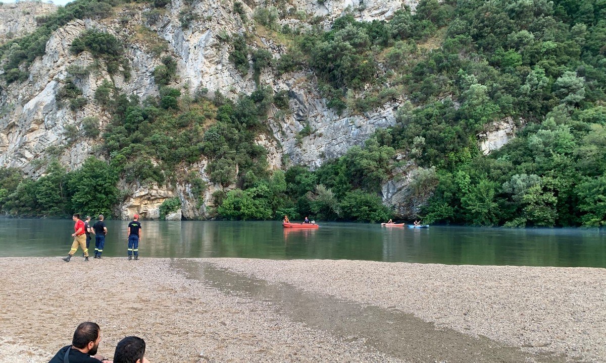 Ποταμός Νέστος: Θρίλερ με 21χρονο - Έκανε βουτιά και δεν βγήκε ποτέ στην επιφάνεια