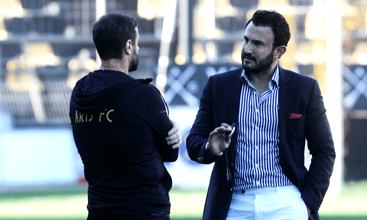 Άρης: Δεν ψάχνει προπονητή ο Καρυπίδης!
