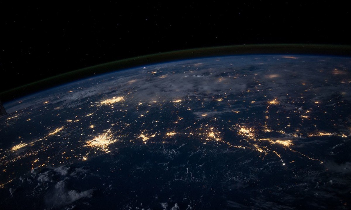 Το εννοεί! Αυτό είναι το video του Έντι Ράμα για τη διαστημική Αλβανία – Πώς στηρίζει η Τουρκία