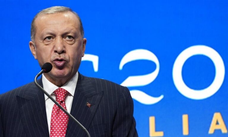 O Τούρκος Πρόεδρος Ρετζέπ Ταγίπ Ερντογάν, έγινε αντικείμενο συζήτησης σήμερα τα ξημερώματα λόγω ενός hastag που που περιελάβανε την λέξη «πέθανε».