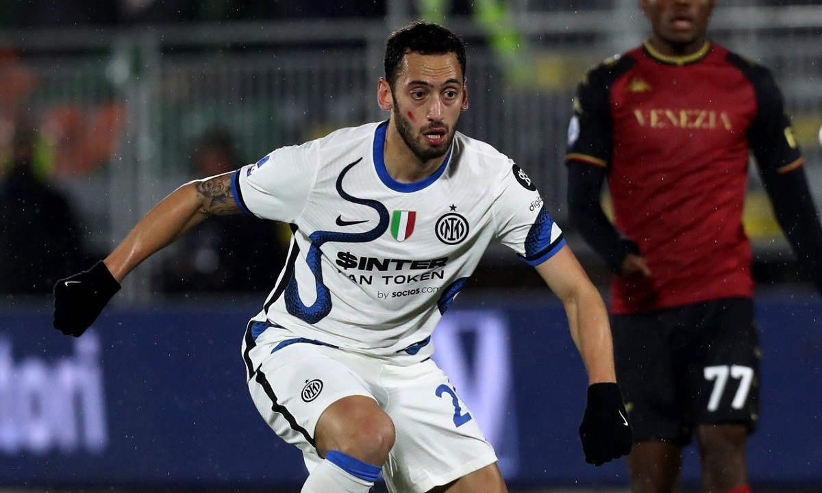 Βενέτσια - Ίντερ 0-1: Ο Τσαλχάνογλου σκόραρε για τρίτο σερί ματς στη Serie A