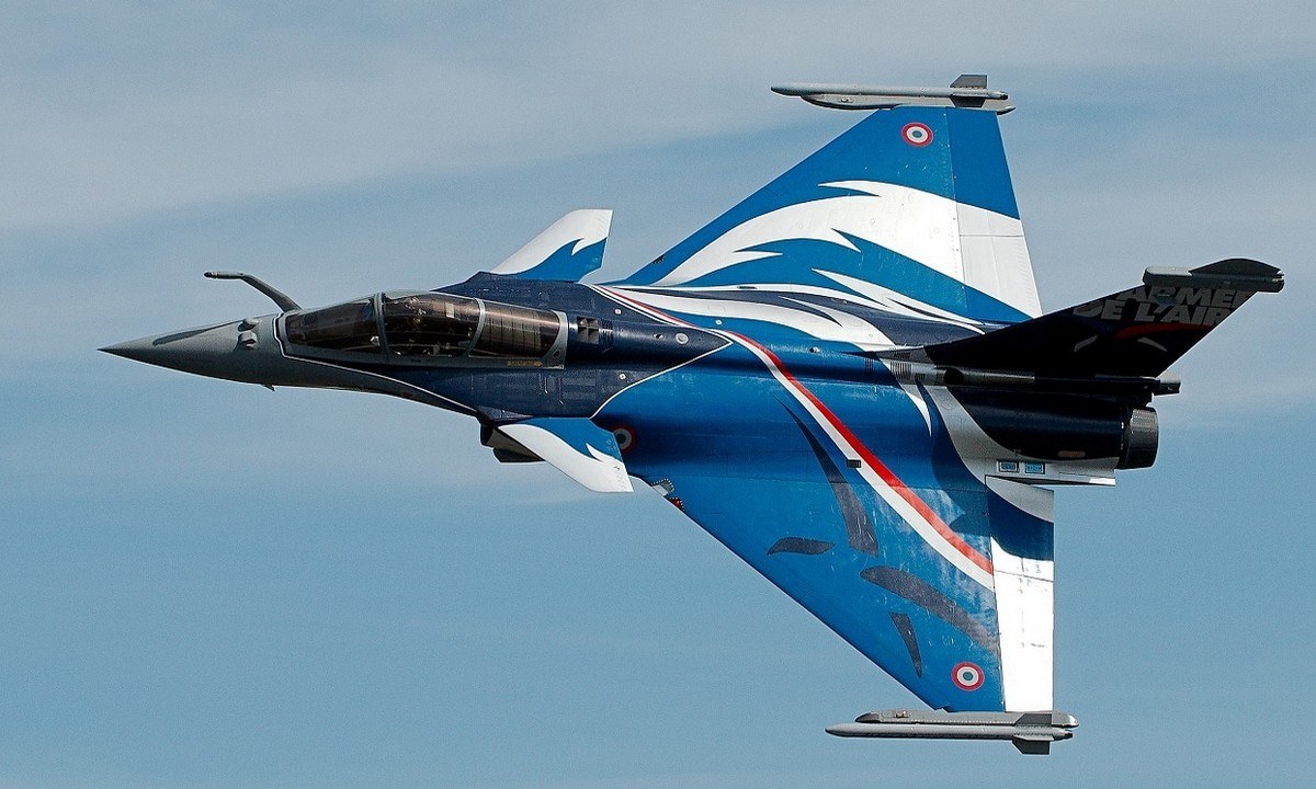 Rafale: Όταν κατέρριψαν F-22 σε άσκηση – Το καλύτερο μη στελθ μαχητικό είναι ελληνικό;