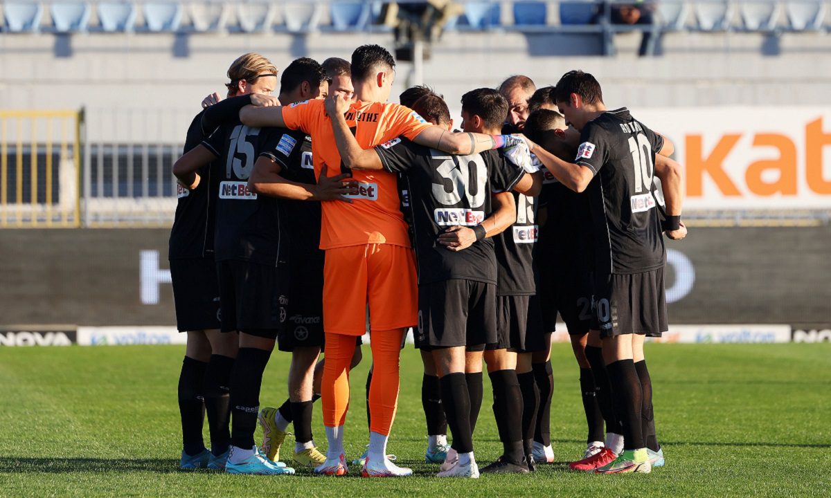 Ατρόμητος - Βόλος: Ατρόμητος και Βόλος κοντράρονται στο Περιστέρι στο πλαίσιο της 9ης αγωνιστική της Super League 1.