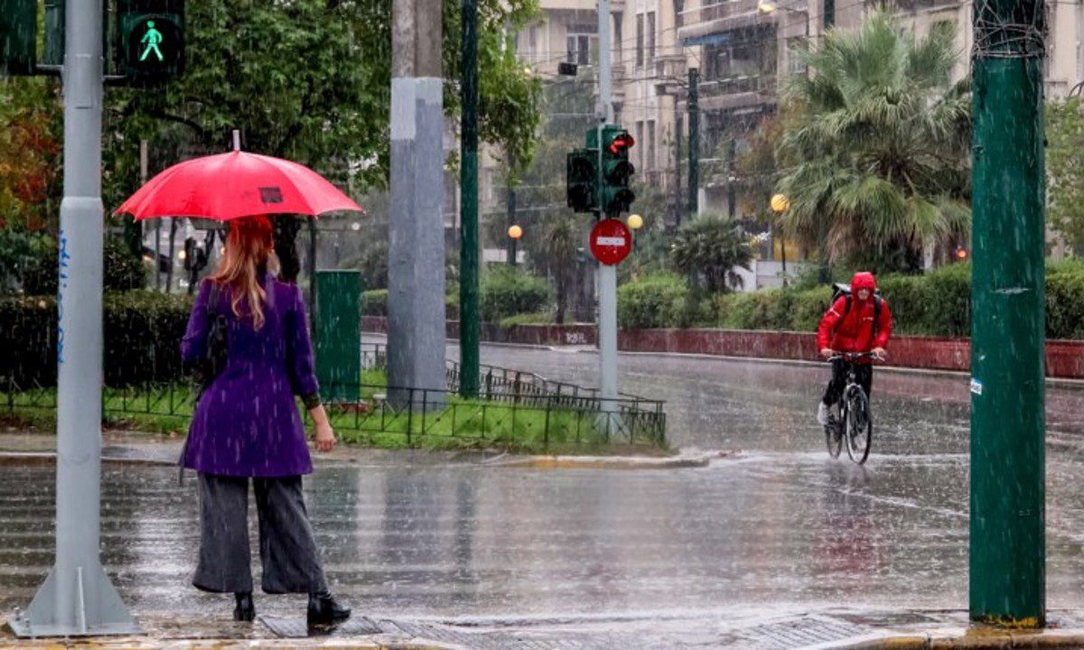 Καιρός με βροχές και καταιγίδες το Σάββατο (21/1), αλλά και άνοδος της θερμοκρασίας (vid)