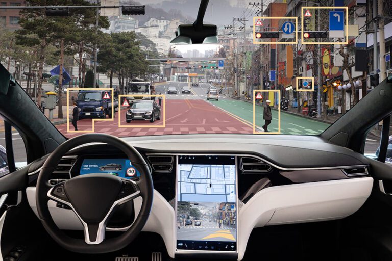 Tesla-Is-Using-Artificial-Intelligence-to-Create-The-Autonomous-Cars-Of-The-Future-danger-epikindino-atichyma-den-eide-pezo