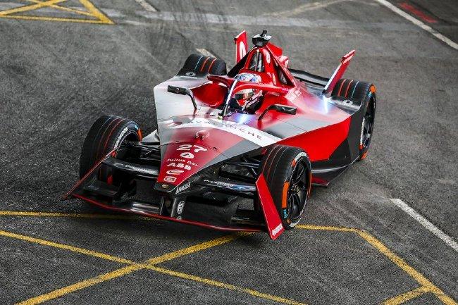 Andretti-Jack-Dennis-formula-electric-fe-2023-world-champion-pilot.