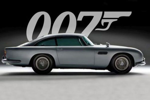 James-Bond-Cars-m16-new-praktores-praktor
