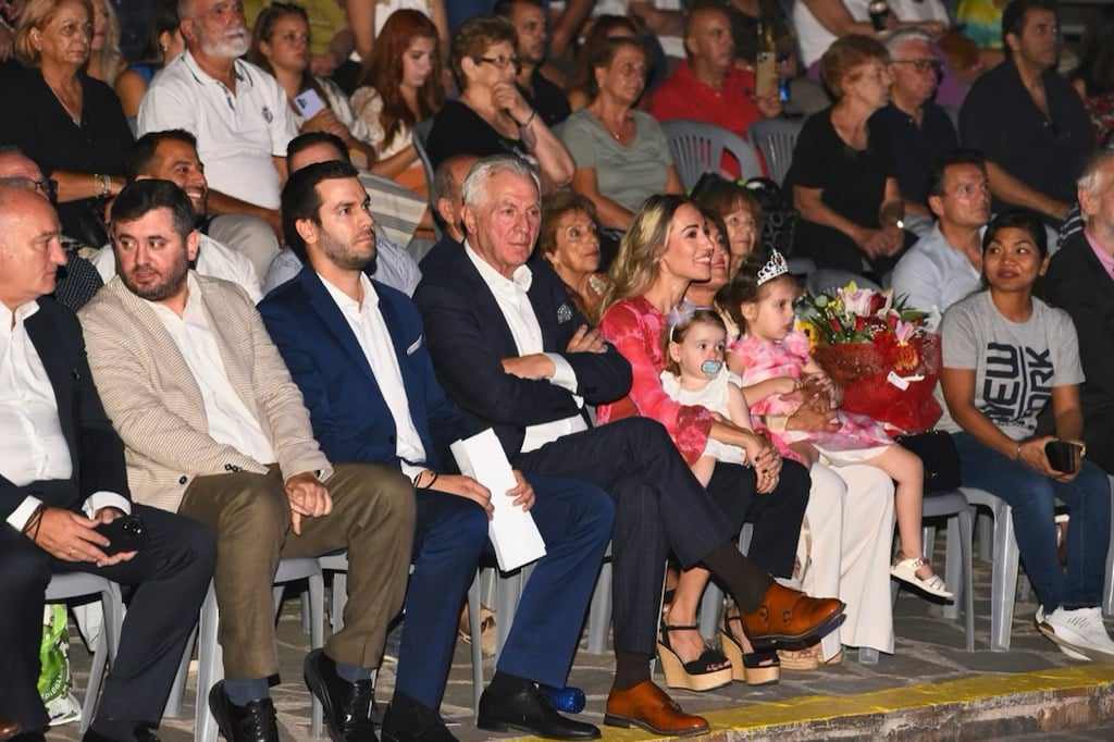 Με την Κοινωνία Μπροστά: Ο Ανδρέας Παχατουρίδης παρουσίασε τους υποψήφιους δημοτικούς και κοινοτικούς συμβούλους στο Άλσος Περιστερίου