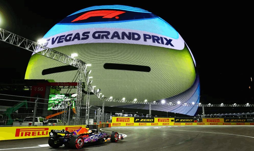 f1-vegas-grand-prix-las-vegas-formula-one-Fireworks-over-Las-Vegas-at-F1-opening-ceremony-2024