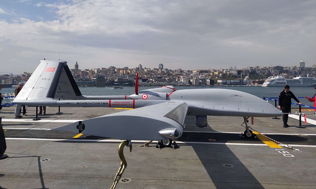 Τουρκία: Από τη μία προτείνει λύση «Δύο κρατών» για την Κύπρο, από την άλλη φτιάχνει βάση με οπλισμένα drones!