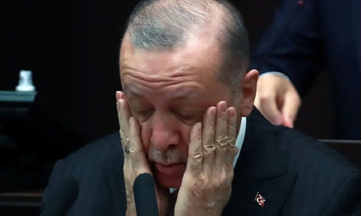 Τουρκία: Ψυχρολουσία για την Κυβέρνηση του Ρετζέπ Ταγίπ Ερντογάν: «Το KAAN θα είναι έτοιμο το 2032, εκλιπαρούμε για να πάρουμε τα F-16».