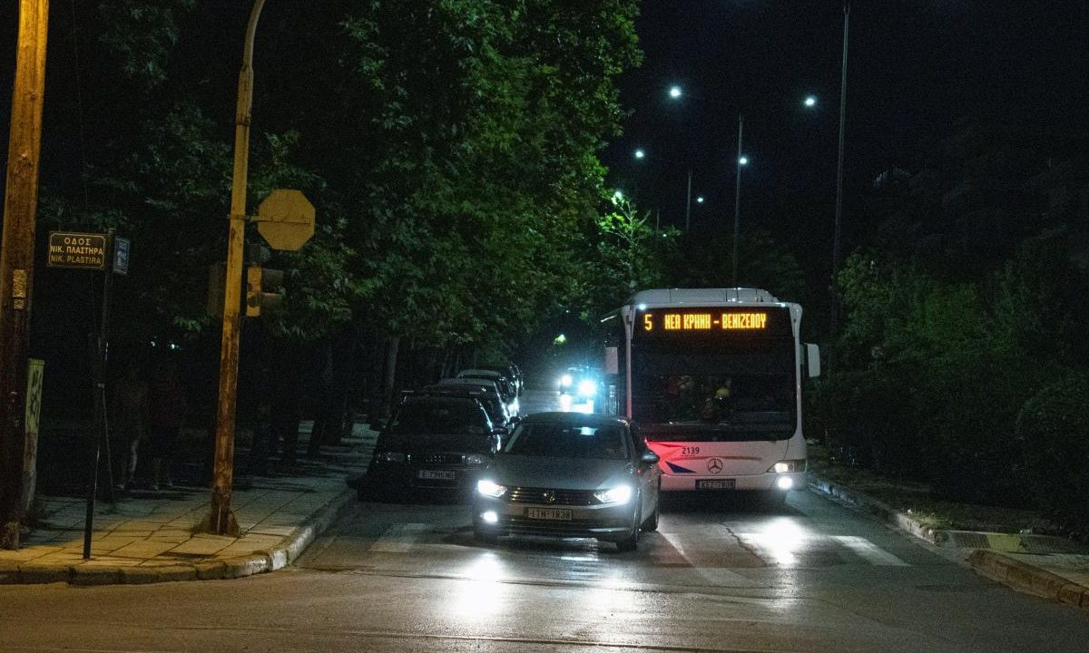Ατύχημα με λεωφορείο στη Λεωφόρο Συγγρού πριν από λίγο – 1 επιβάτης σοβαρά τραυματισμένος
